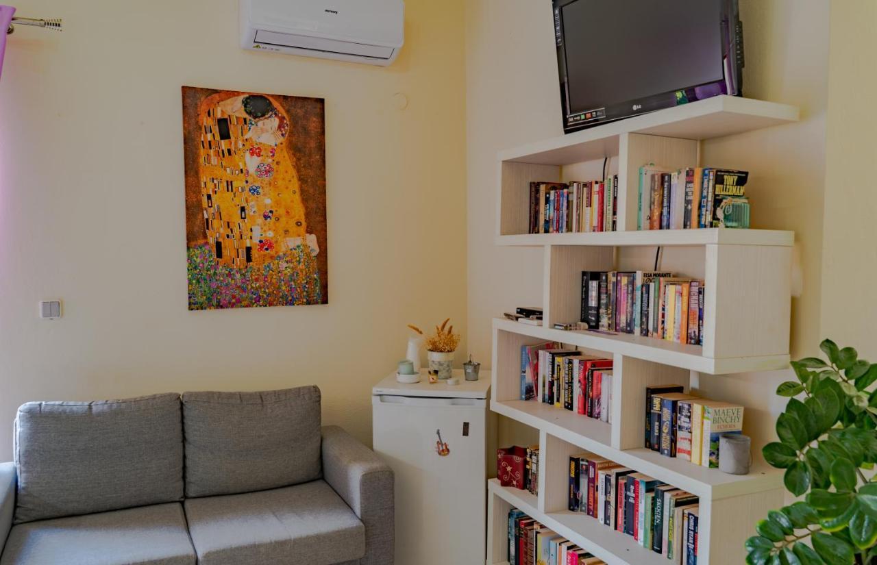 Saint Trope Studios Kalamaki  Ngoại thất bức ảnh